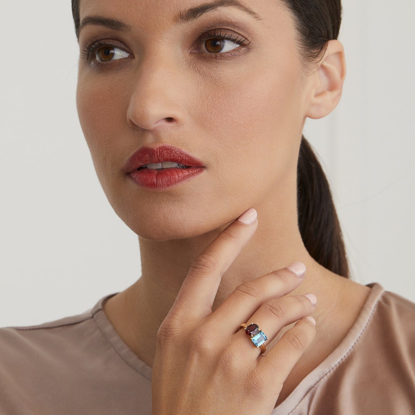 Toi et Moi Garnet & Topaz Ring | 18ct Yellow Gold