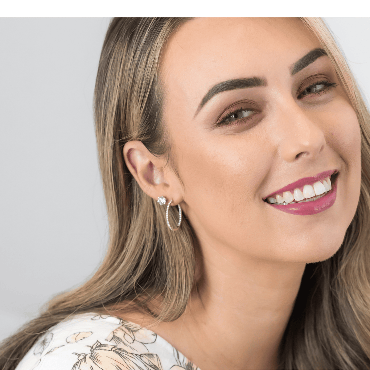 Timeless Diamond 2.00 tcw 6 Claw Earrings