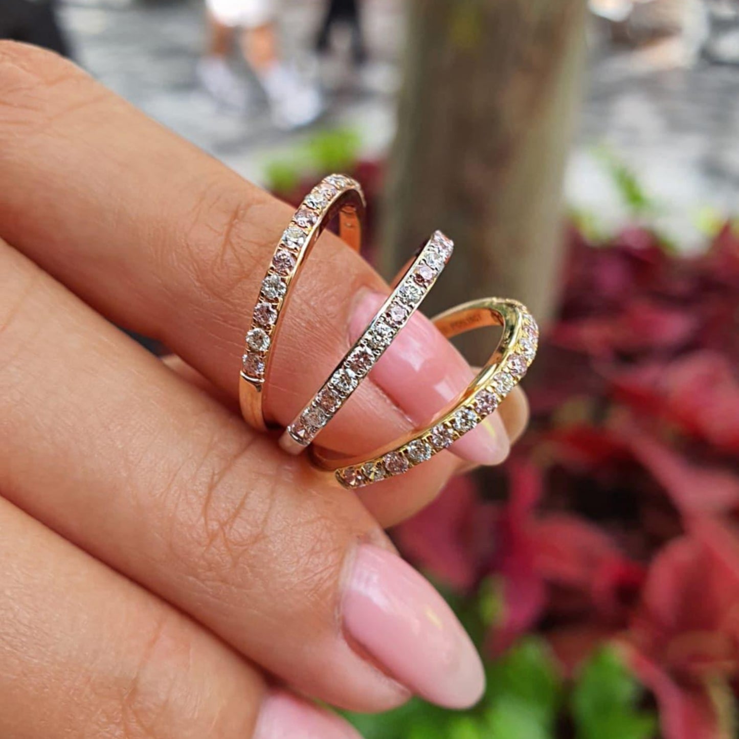 Eminence Alternating Pink & White Diamond Ring - Rosendorff Diamond Jewellers
