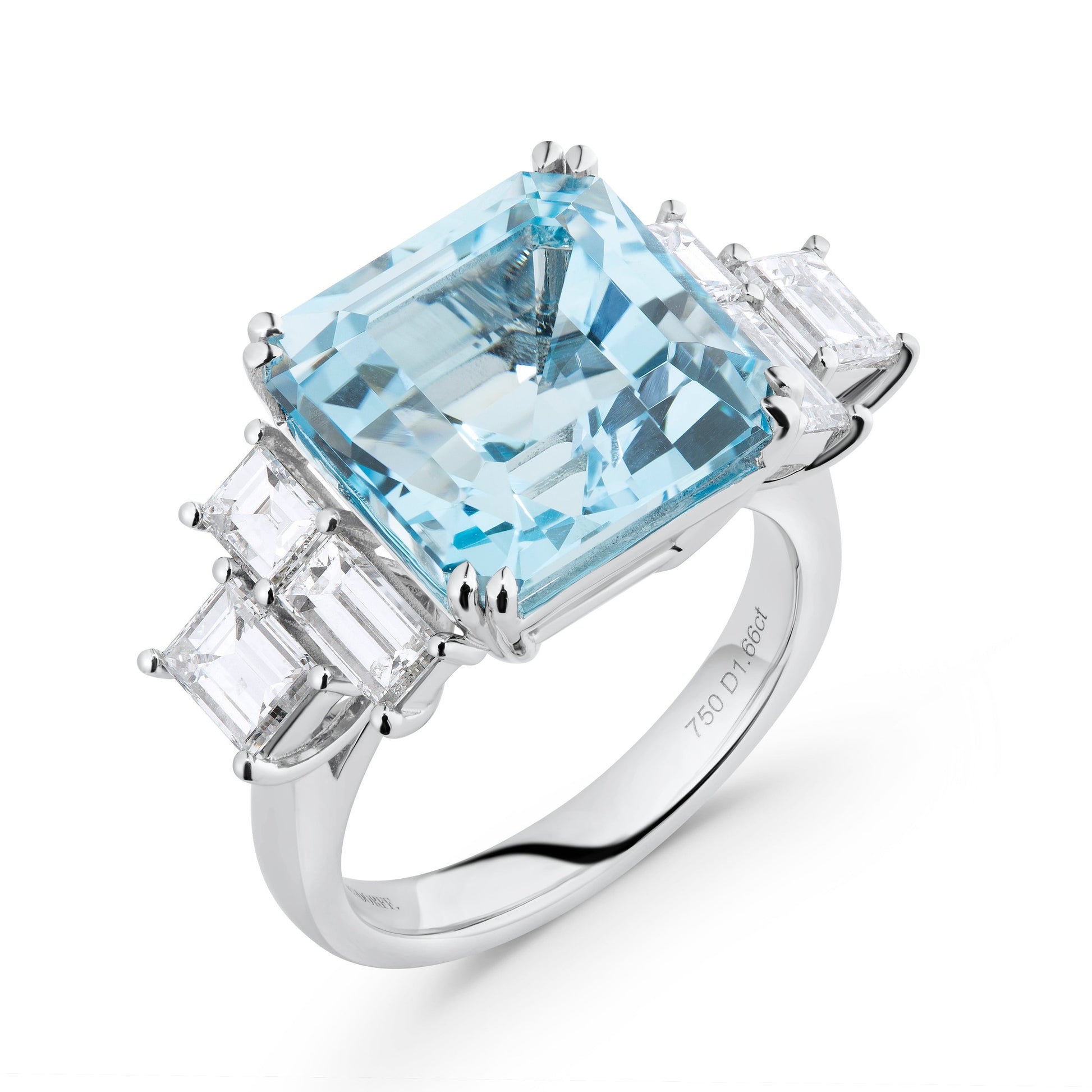 11.90ct Topaz & Emerald Diamond Ring