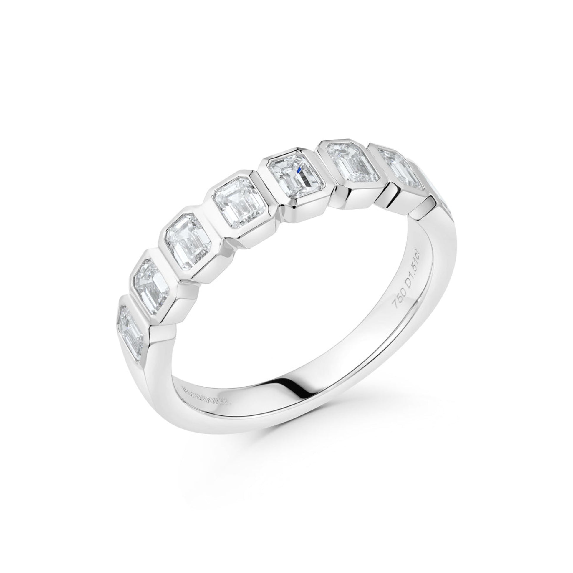 Emerald Bezel 8 Diamond Ring | 18ct White Gold