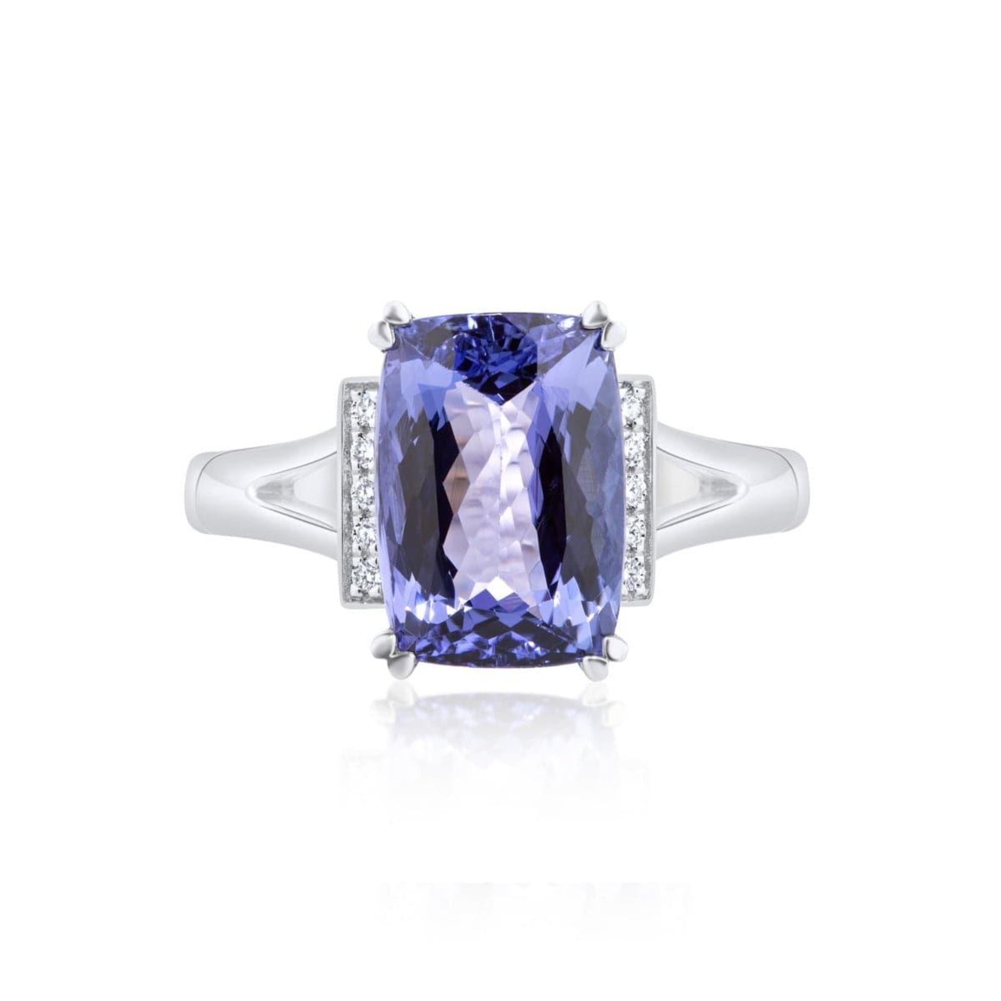 3.95ct Tanzanite and Diamond Ring | 18ct White Gold